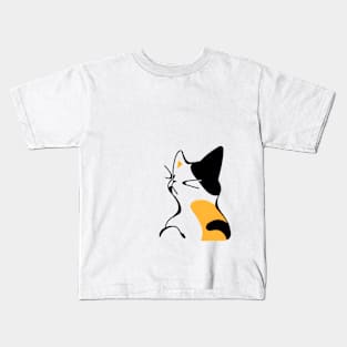 A cat with its eyes closed Kids T-Shirt